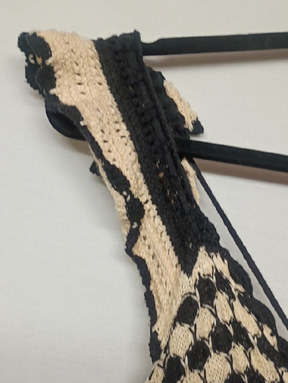 saltwater LUXE Black & Cream Crochet Peplum Crop Top - Picture 4 of 9